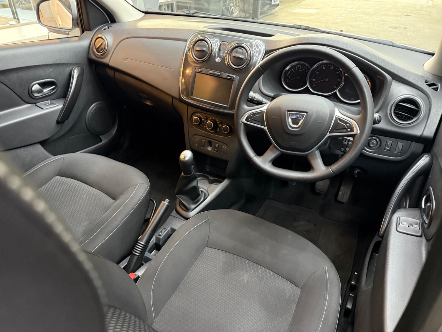 Used Dacia Sandero 2019 for sale - 77021350: Photo 12