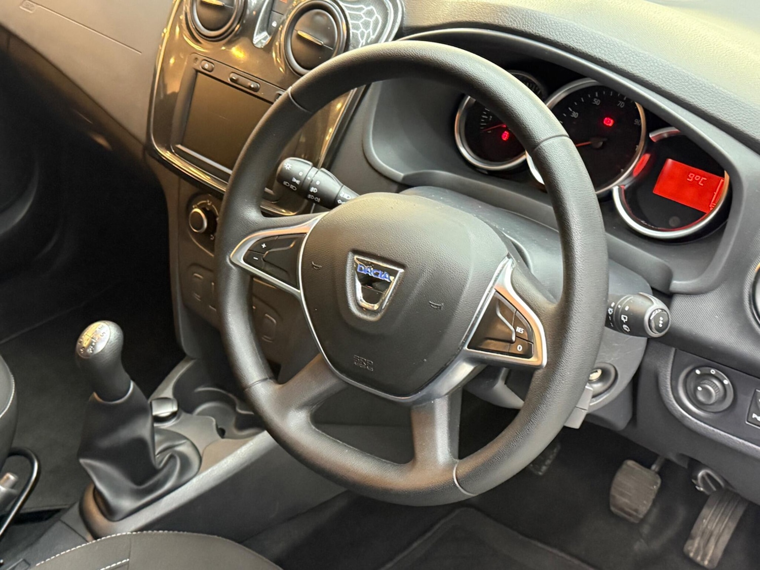 Used Dacia Sandero 2019 for sale - 77021350: Photo 34