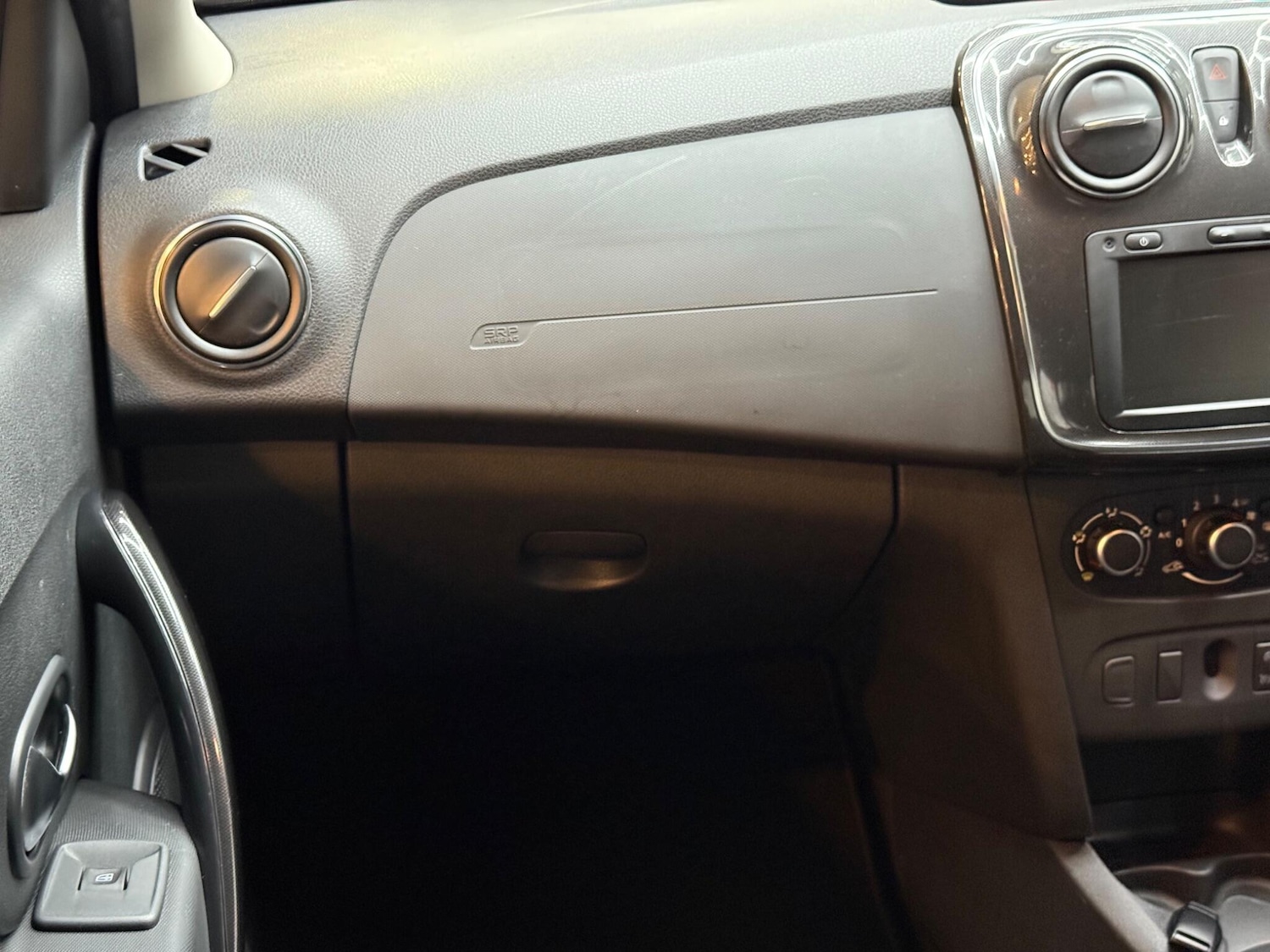 Used Dacia Sandero 2019 for sale - 77021350: Photo 39