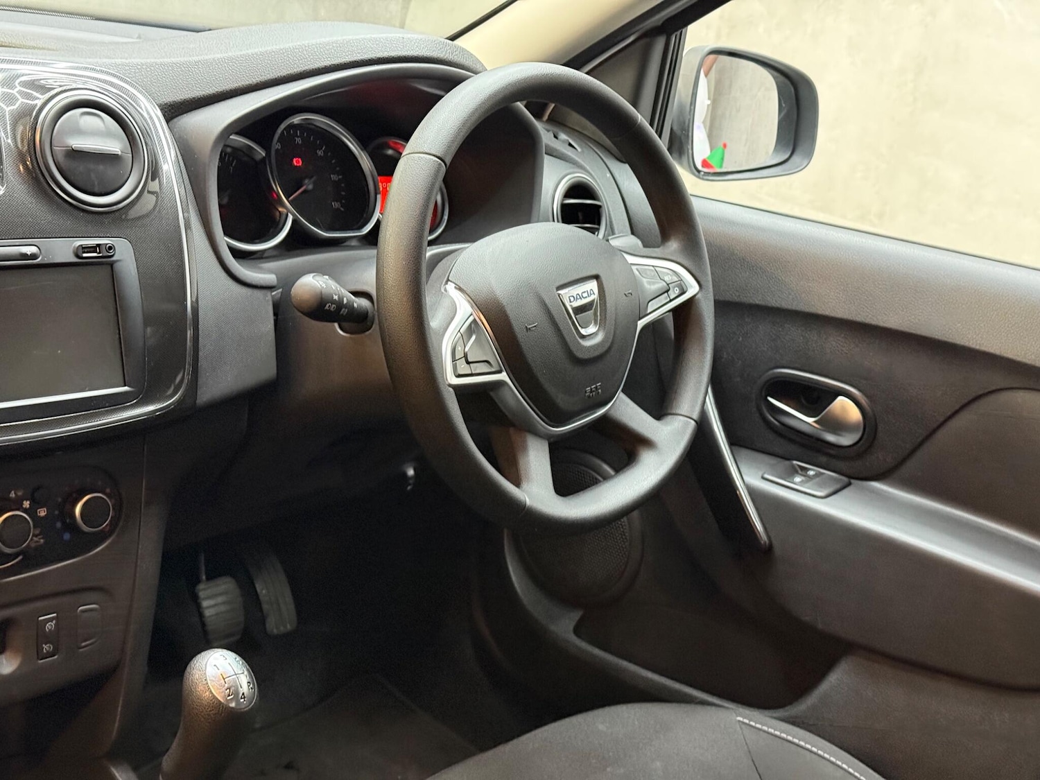 Used Dacia Sandero 2019 for sale - 77021350: Photo 40