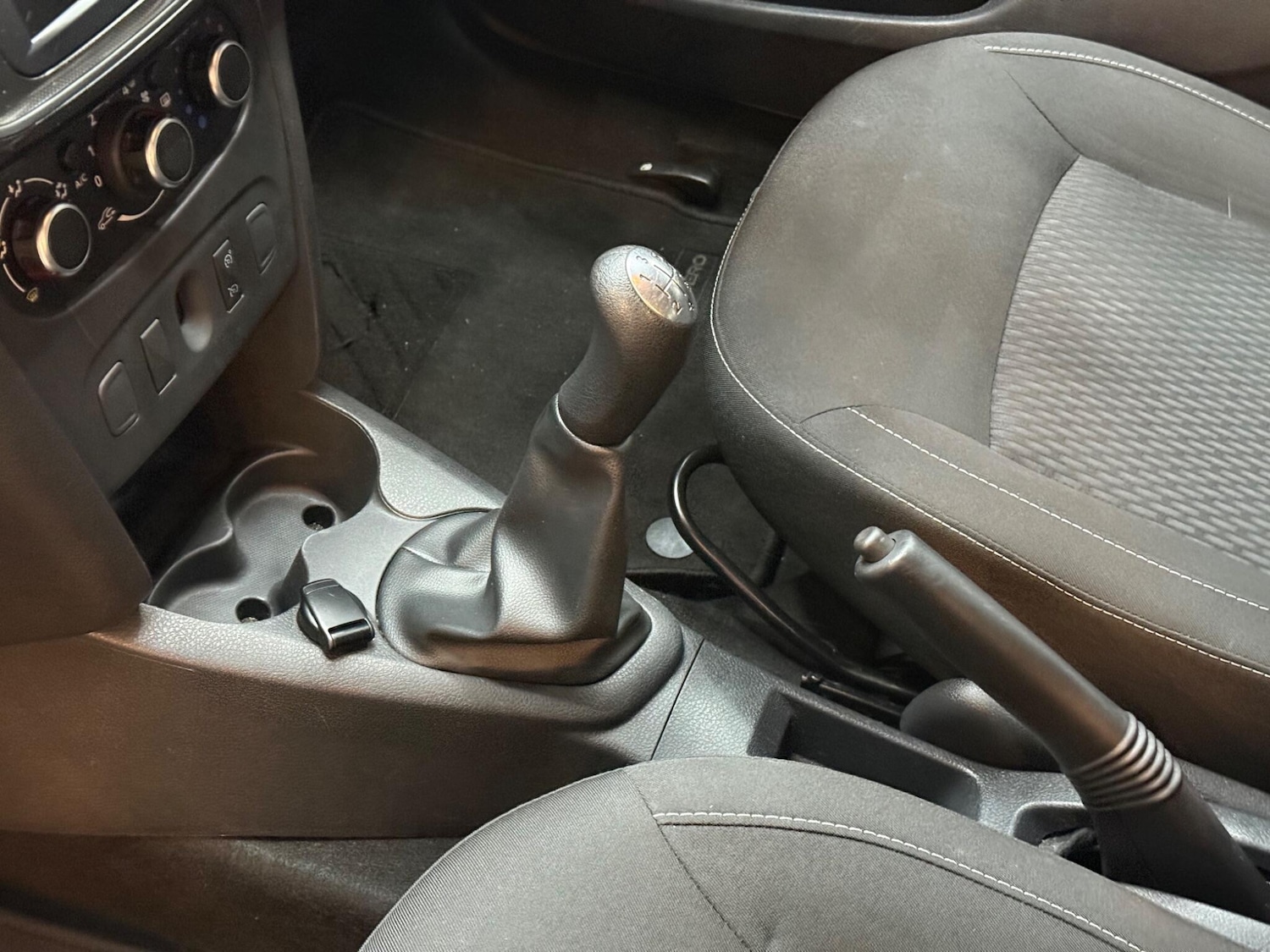 Used Dacia Sandero 2019 for sale - 77021350: Photo 42