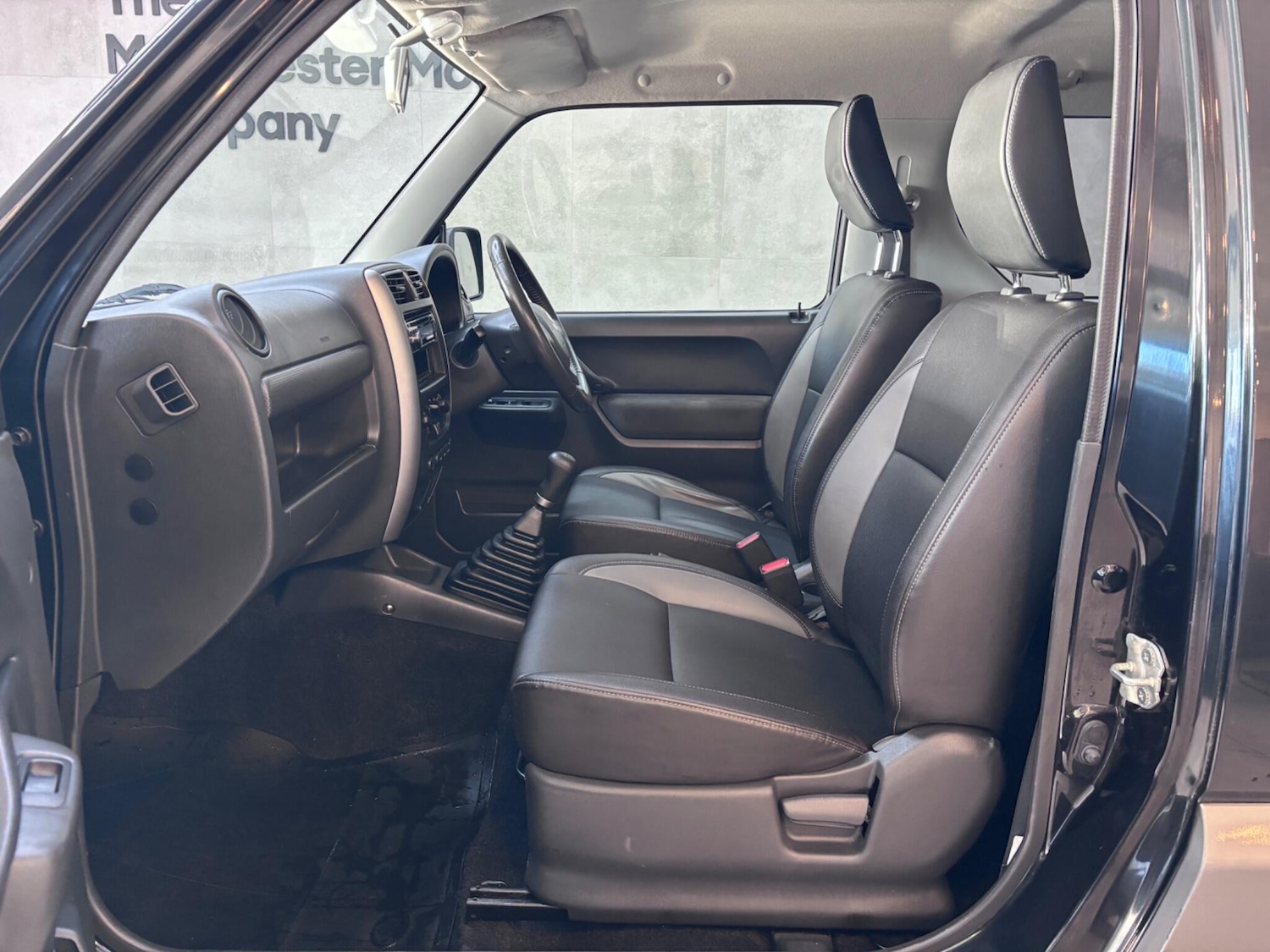 Used Suzuki Jimny 2016 for sale - 77074152: Photo 44