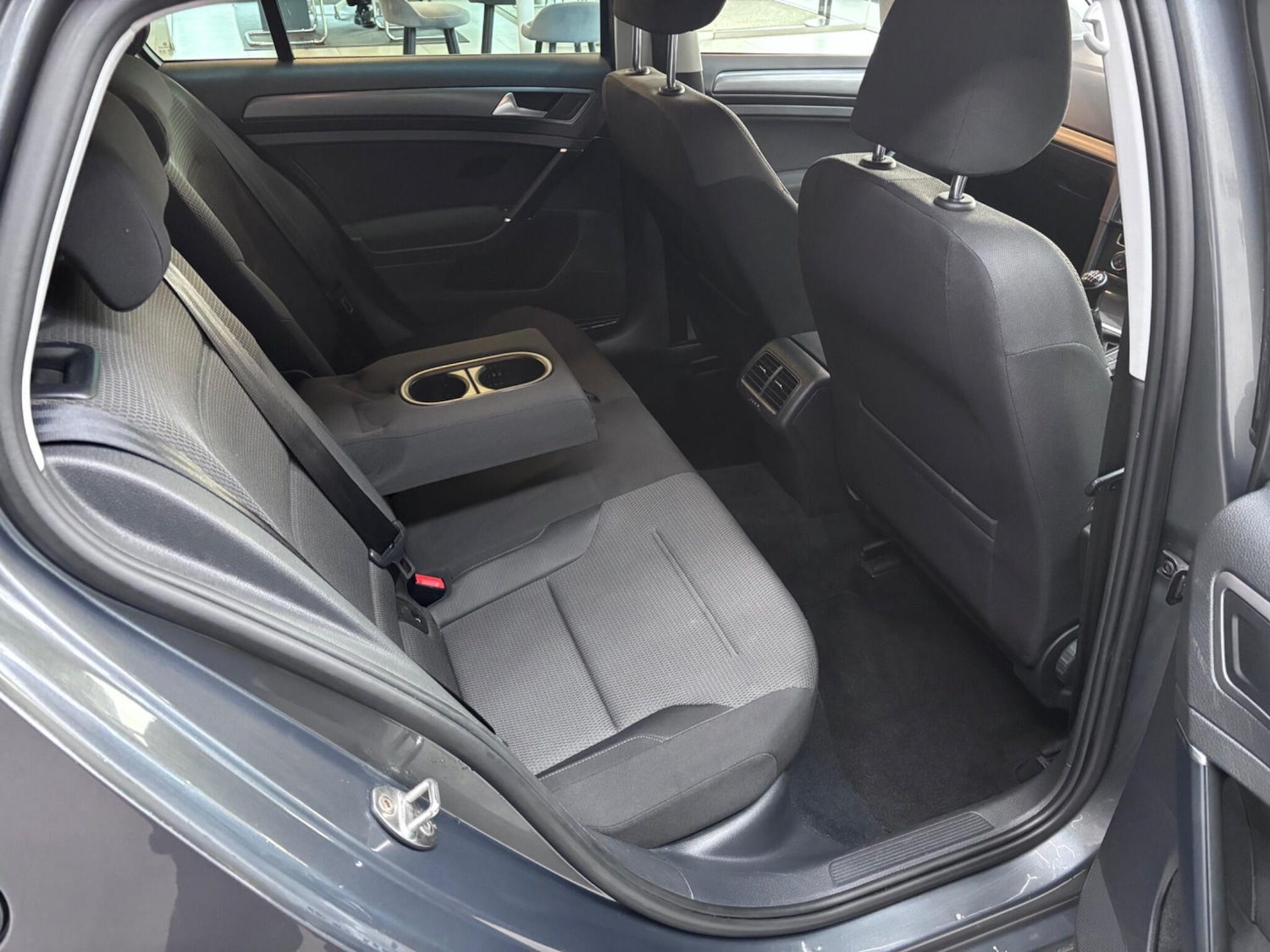 Used Volkswagen Golf 2019 for sale - 76839937: Photo 27