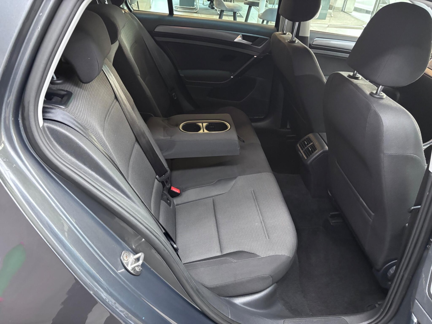 Used Volkswagen Golf 2019 for sale - 76839937: Photo 29