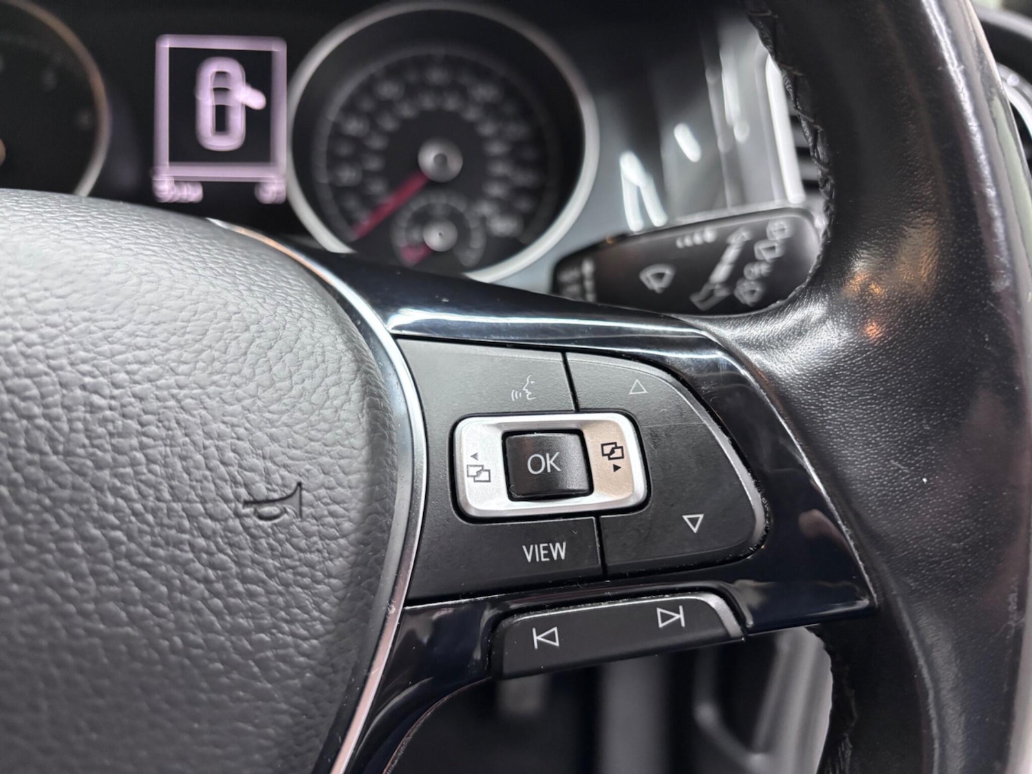 Used Volkswagen Golf 2019 for sale - 76839937: Photo 33