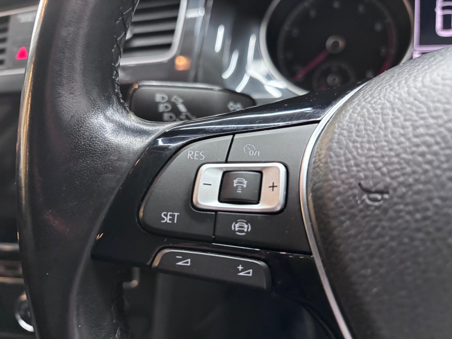 Used Volkswagen Golf 2019 for sale - 76839937: Photo 36