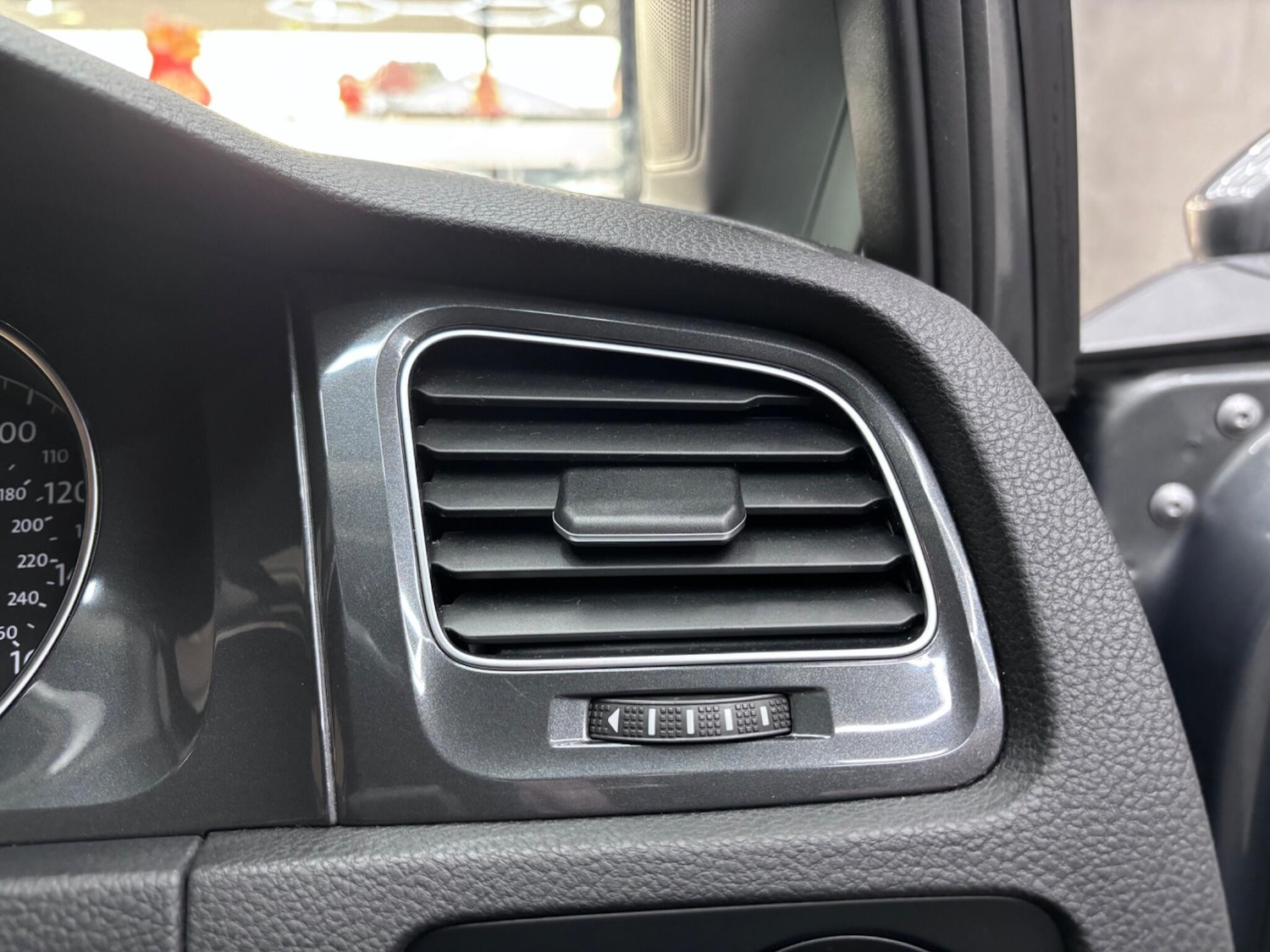 Used Volkswagen Golf 2019 for sale - 76839937: Photo 41