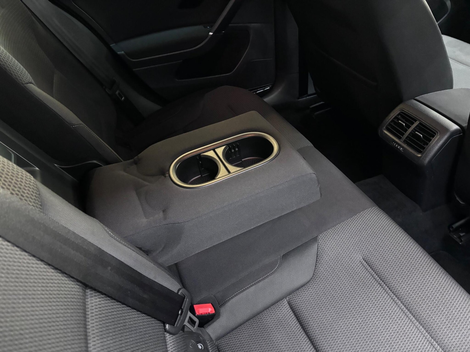 Used Volkswagen Golf 2019 for sale - 76839937: Photo 69