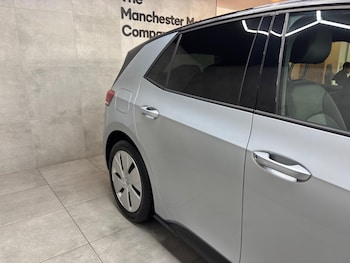 Used Volkswagen ID.3 2023 for sale - 78635768: Photo