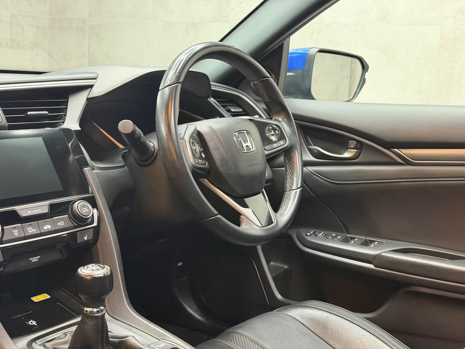 Used Honda Civic 2018 for sale - 77898678: Photo 15