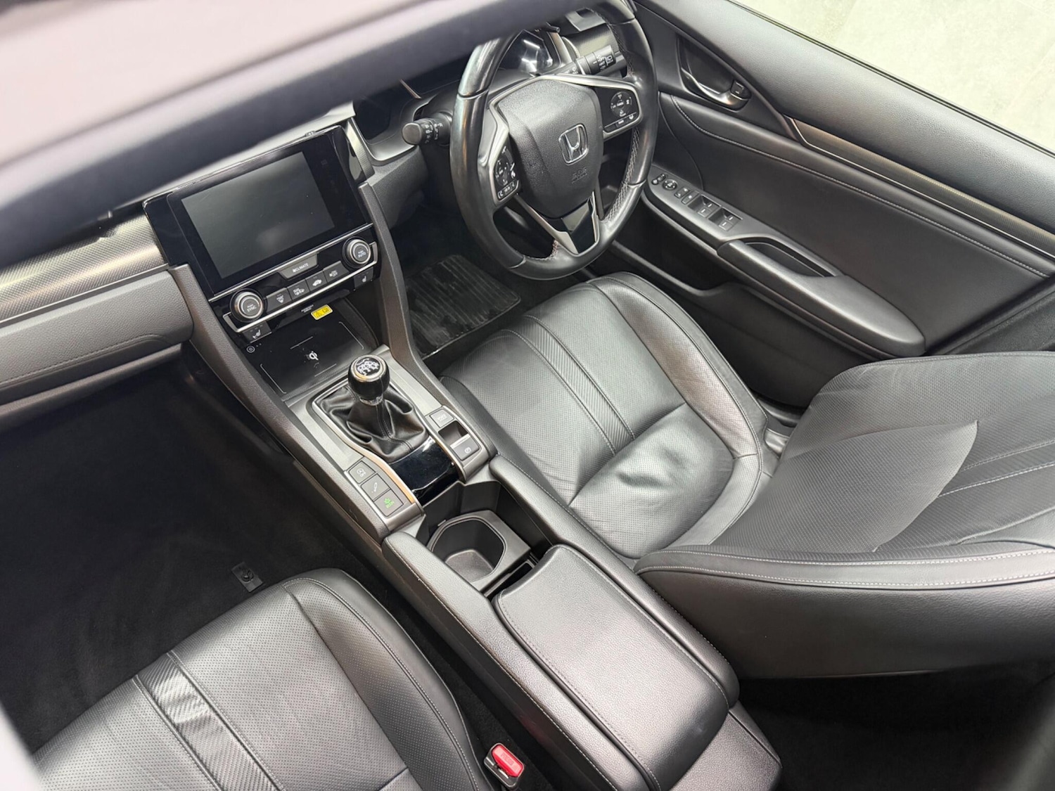 Used Honda Civic 2018 for sale - 77898678: Photo 17