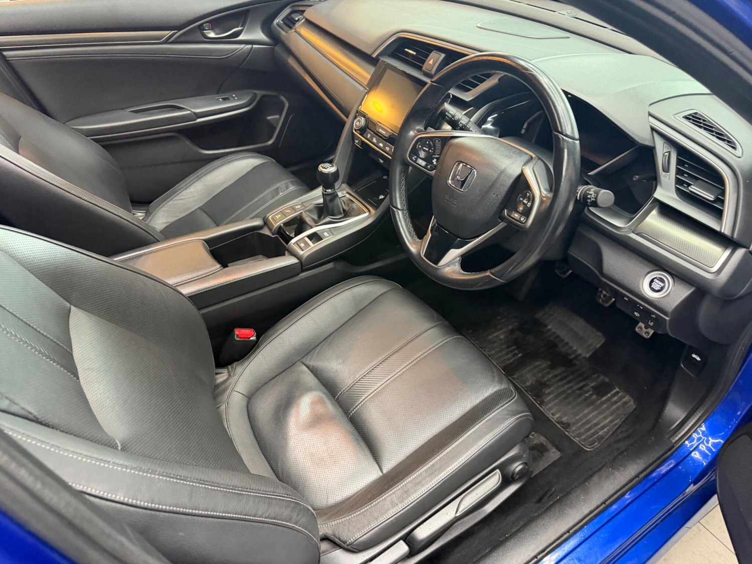 Used Honda Civic 2018 for sale - 77898678: Photo 21