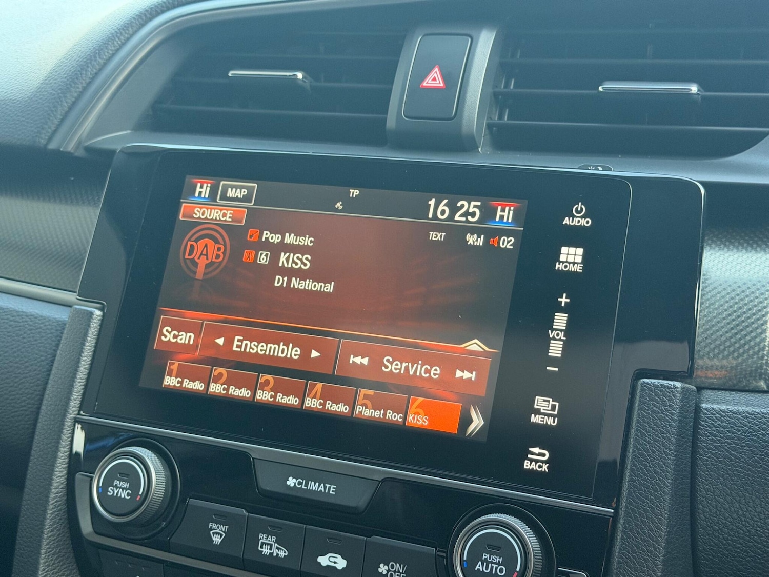 Used Honda Civic 2018 for sale - 77898678: Photo 34