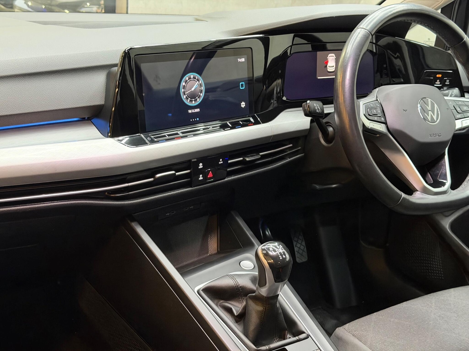 Used Volkswagen Golf 2023 for sale - 77016337: Photo 14