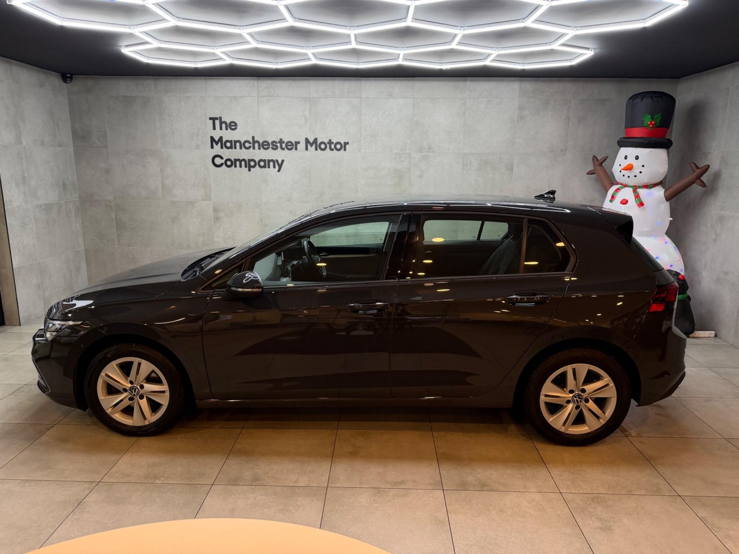 Used Volkswagen Golf 2023 for sale - 77016337: Photo 2