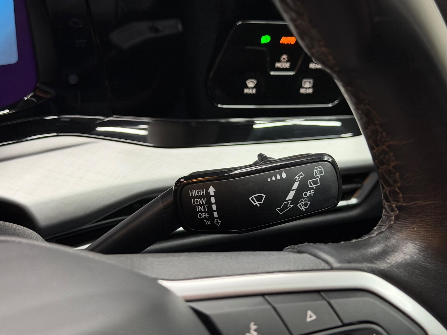 Used Volkswagen Golf 2023 for sale - 77016337: Photo 28