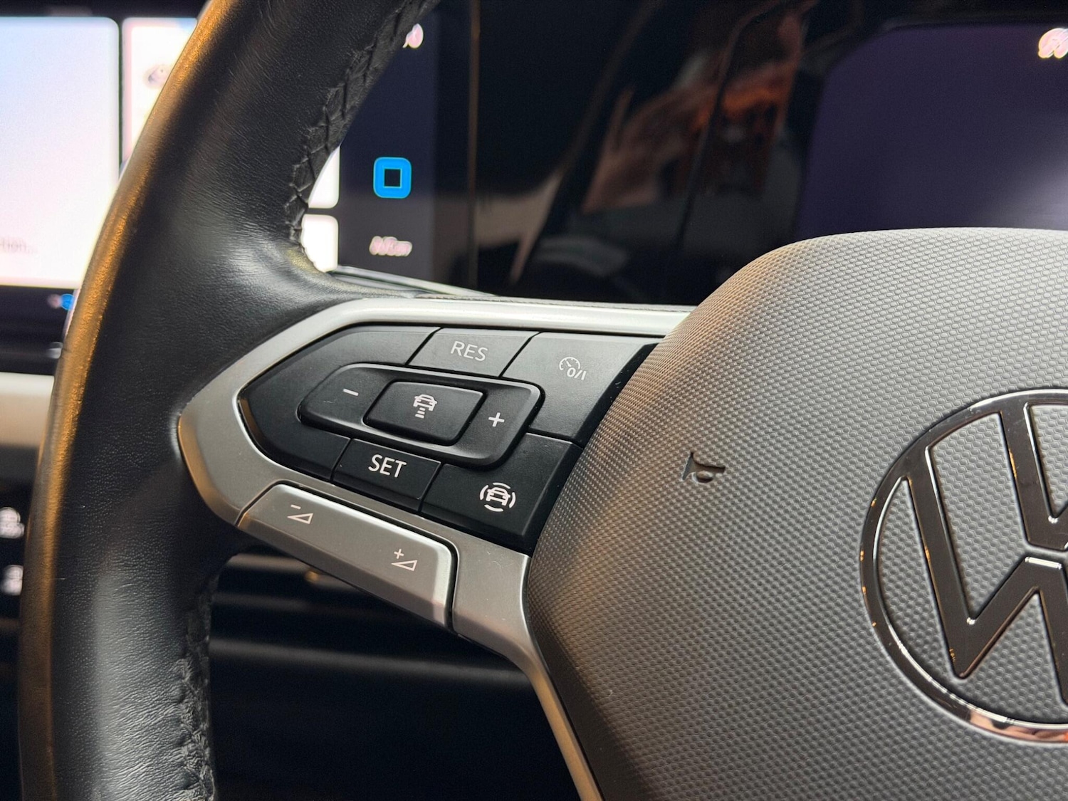 Used Volkswagen Golf 2023 for sale - 77016337: Photo 30