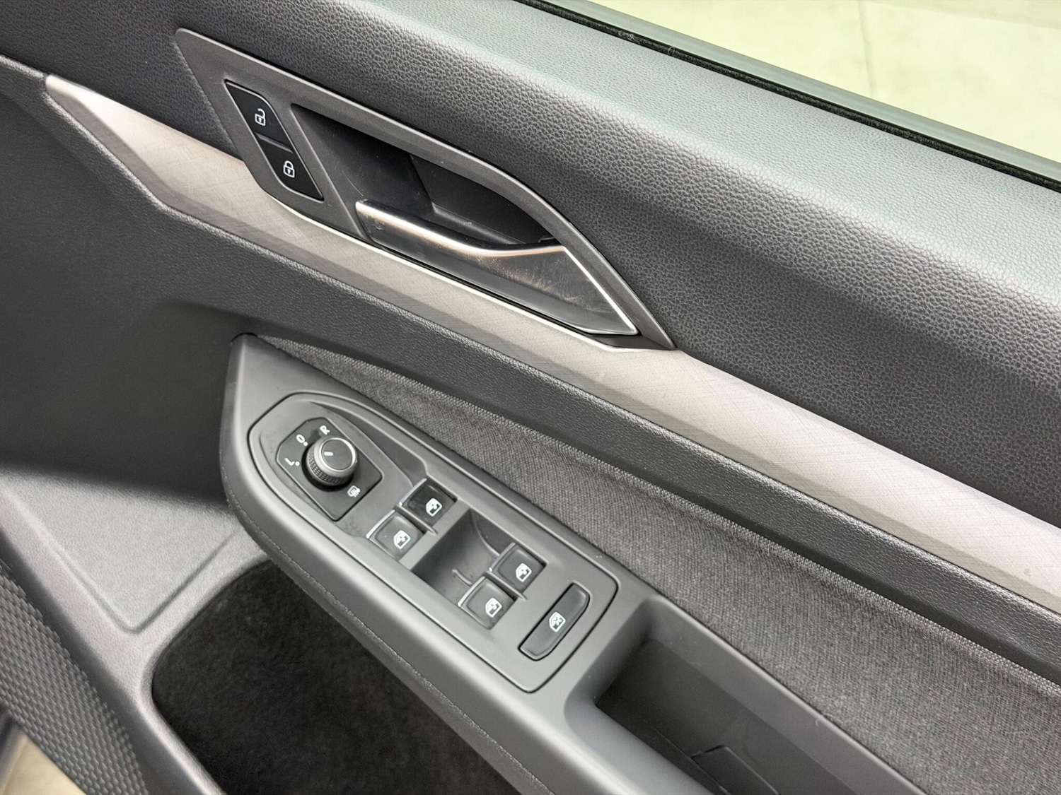 Used Volkswagen Golf 2023 for sale - 77016337: Photo 32