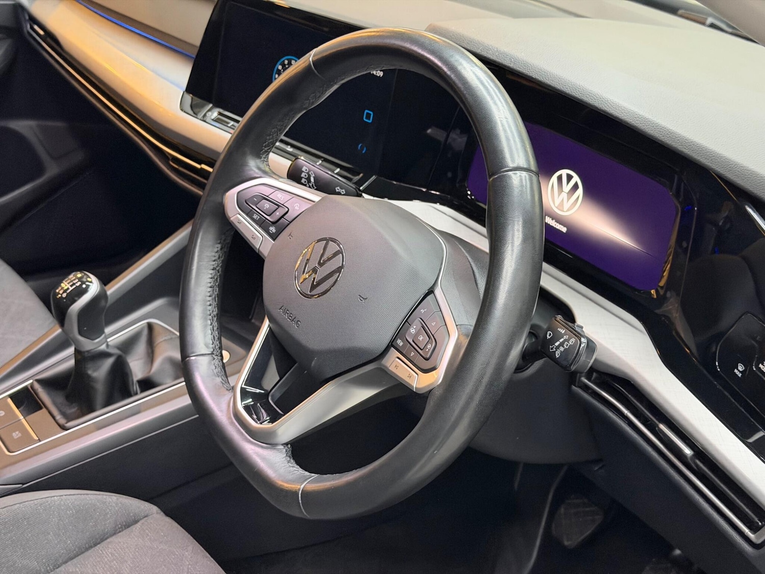 Used Volkswagen Golf 2023 for sale - 77016337: Photo 42