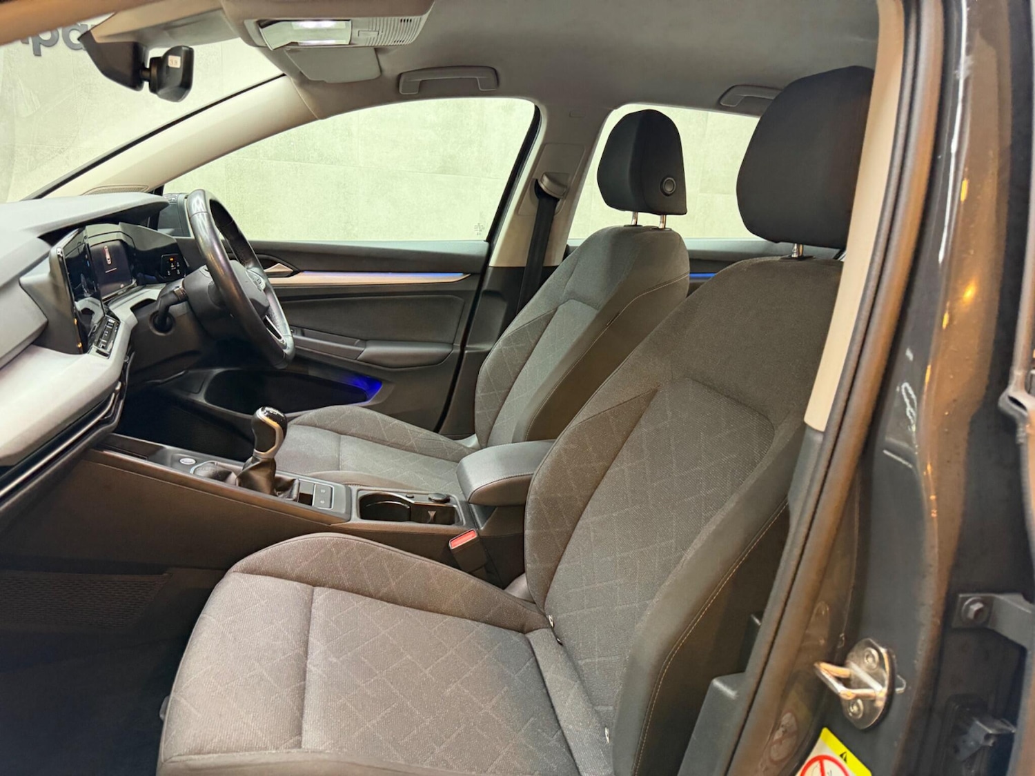 Used Volkswagen Golf 2023 for sale - 77016337: Photo 44