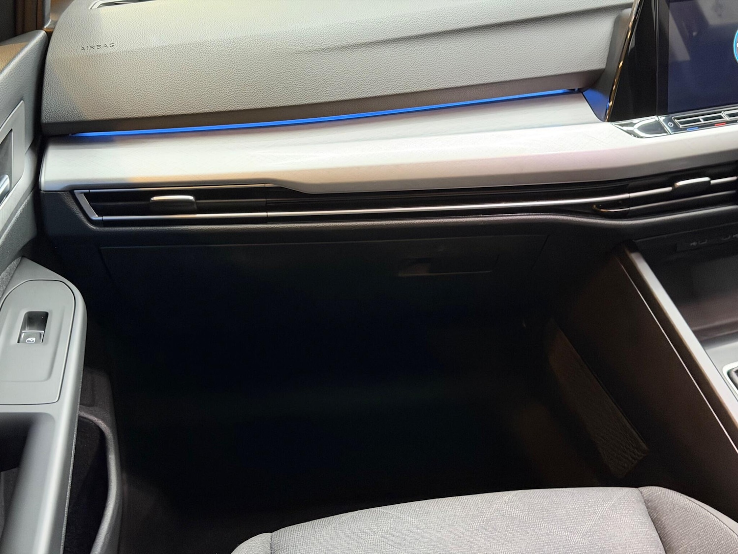 Used Volkswagen Golf 2023 for sale - 77016337: Photo 49