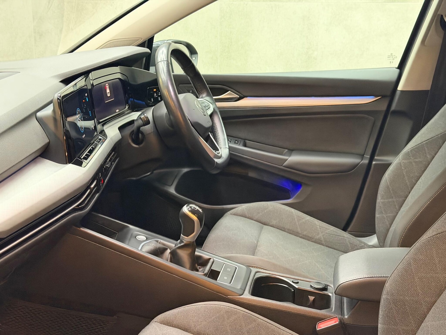 Used Volkswagen Golf 2023 for sale - 77016337: Photo 53