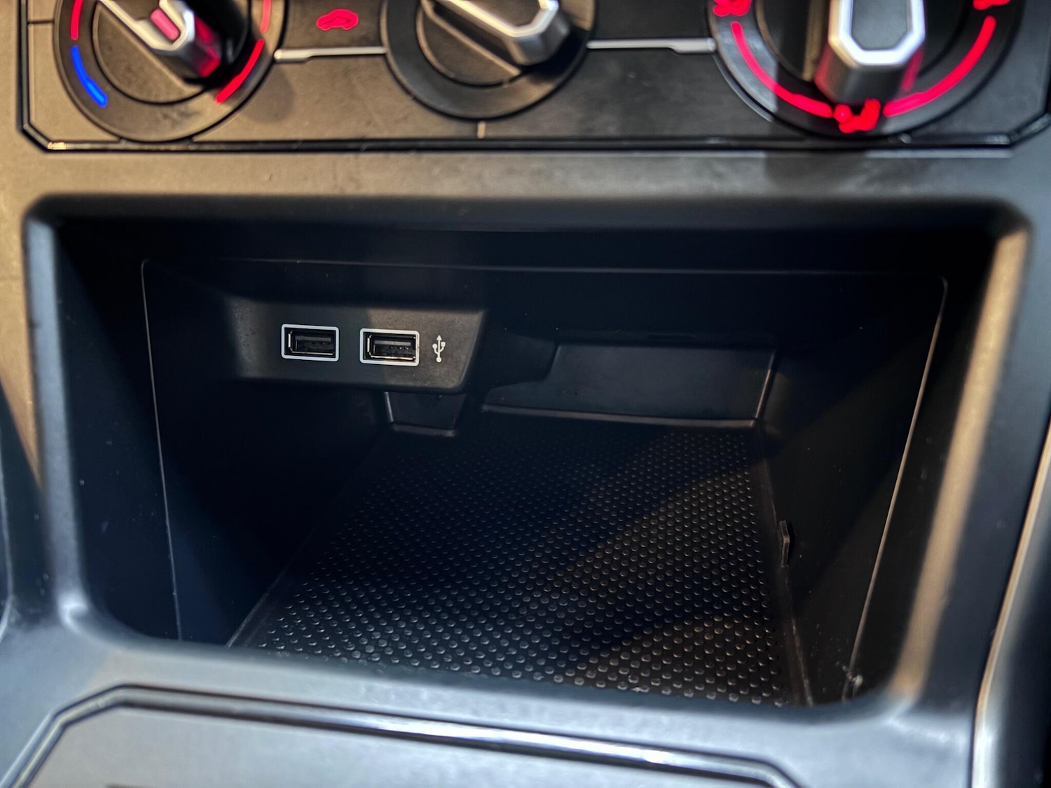 Used Volkswagen Polo 2019 for sale - 76759572: Photo 44