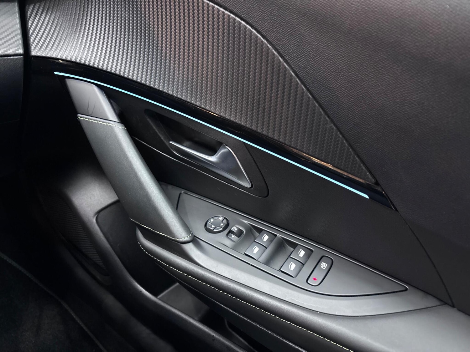 Used Peugeot 208 2023 for sale - 77238037: Photo 38