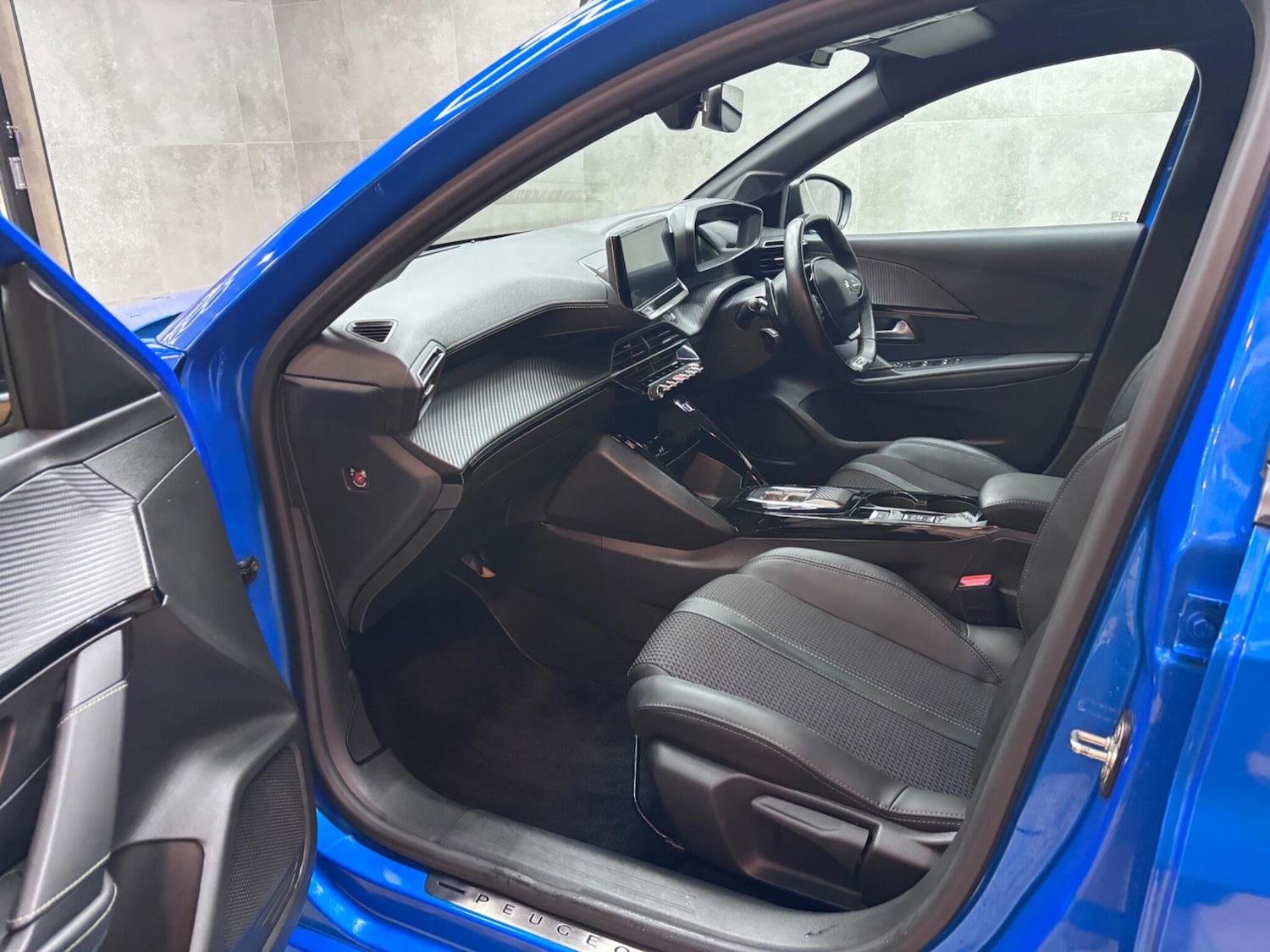 Used Peugeot 208 2023 for sale - 77238037: Photo 49