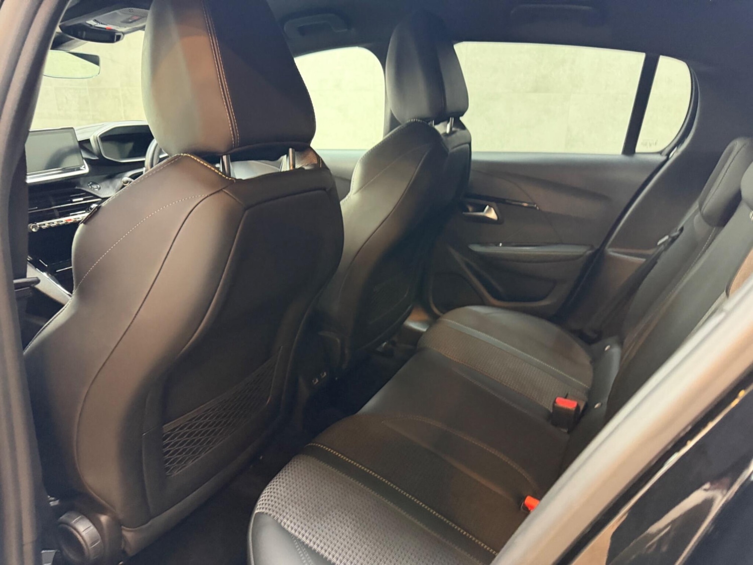 Used Peugeot 208 2023 for sale - 77696860: Photo 21