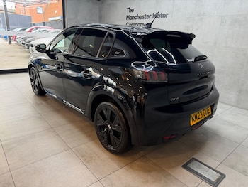 Used Peugeot 208 2023 for sale - 77696860: Photo