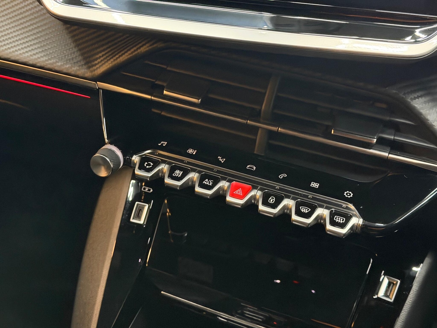 Used Peugeot 208 2023 for sale - 77696860: Photo 40