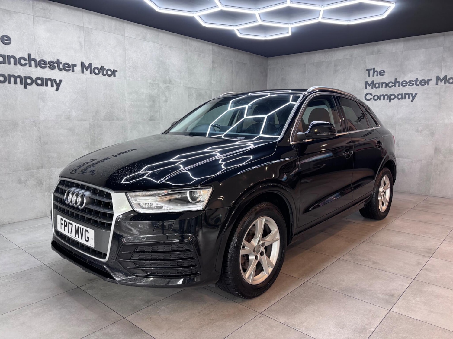 Used Audi Q3 2017 for sale - 76527864: Photo 1