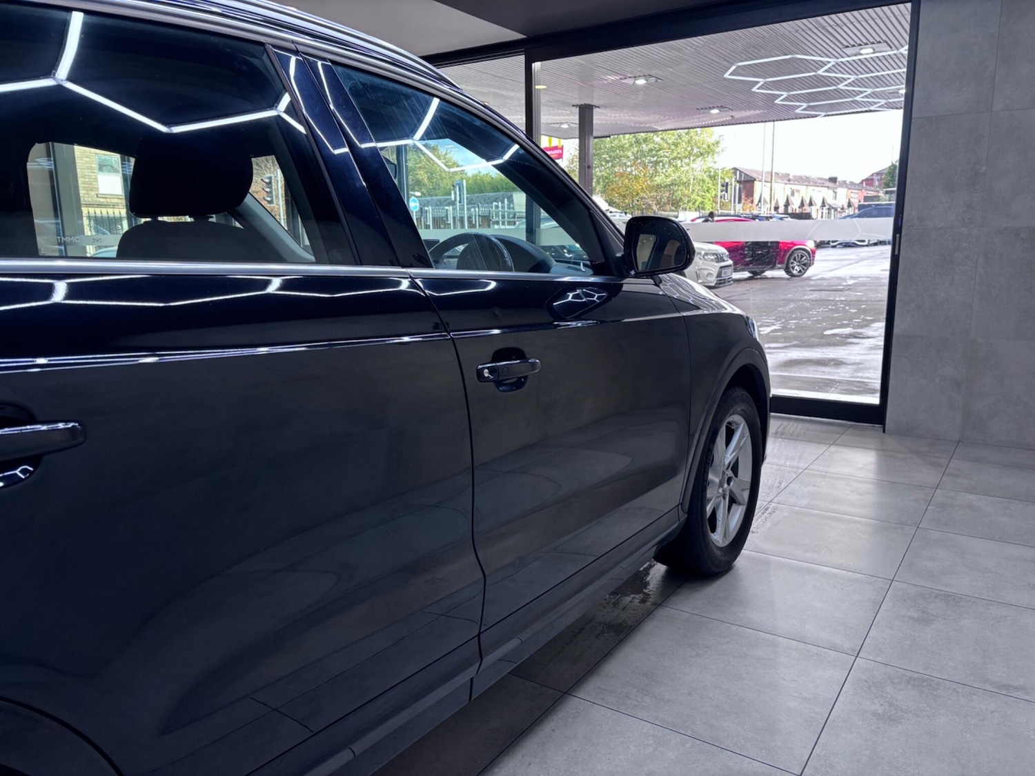 Used Audi Q3 2017 for sale - 76527864: Photo 14