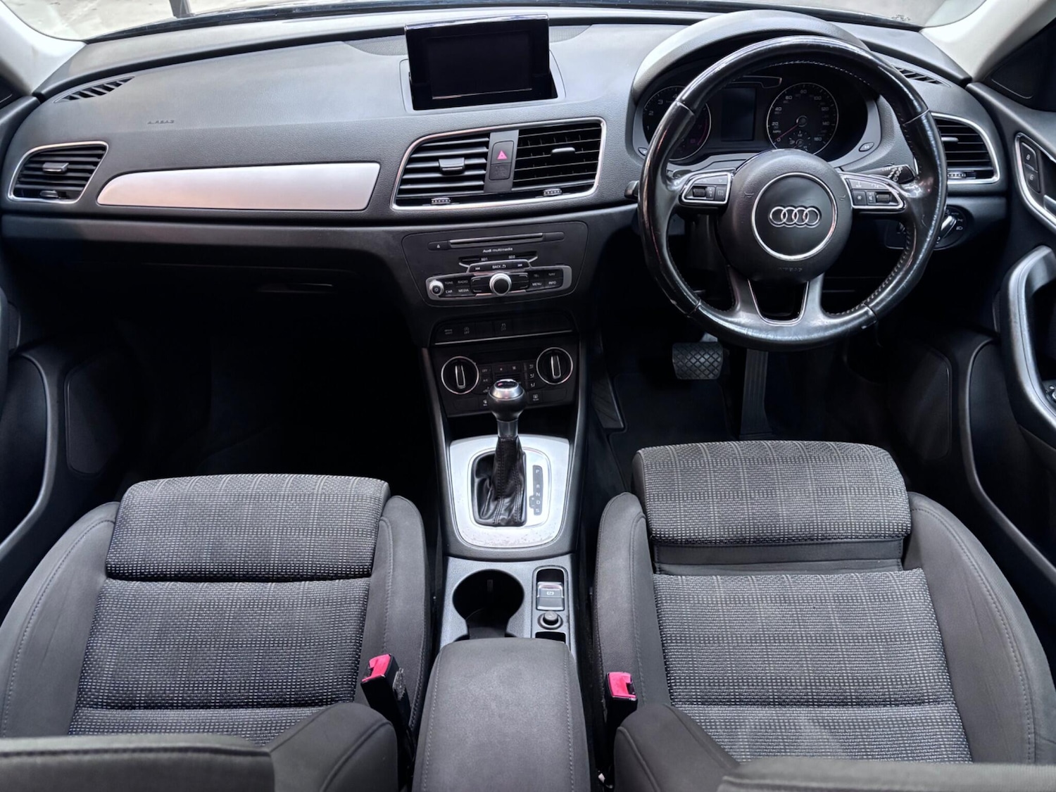 Used Audi Q3 2017 for sale - 76527864: Photo 19