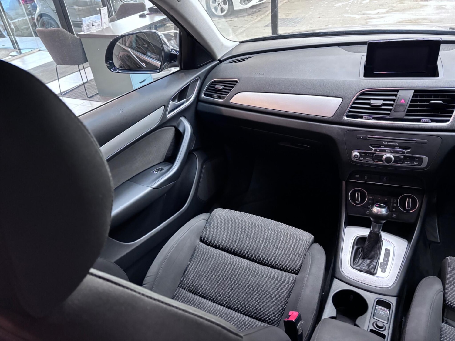 Used Audi Q3 2017 for sale - 76527864: Photo 21