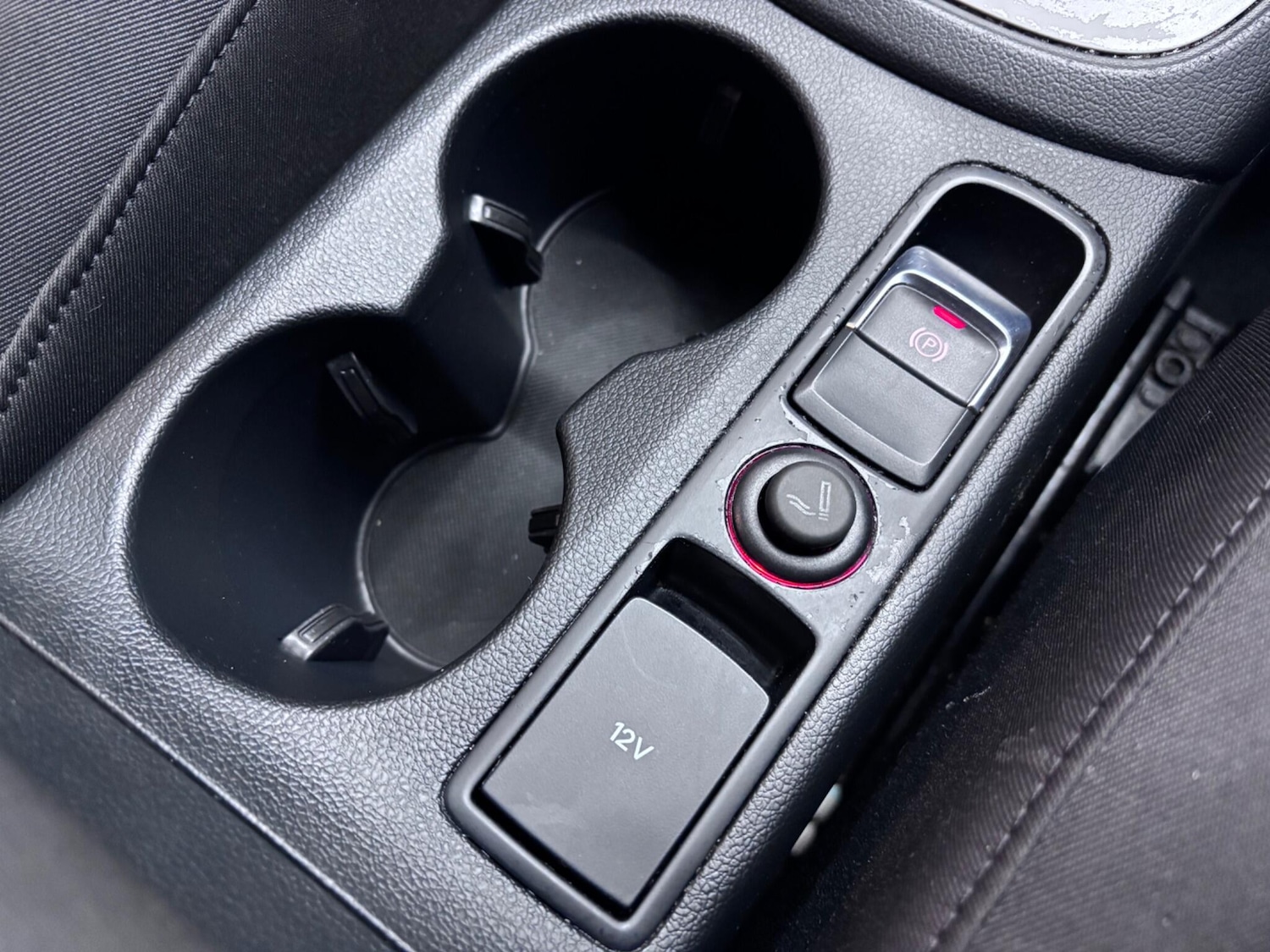 Used Audi Q3 2017 for sale - 76527864: Photo 25