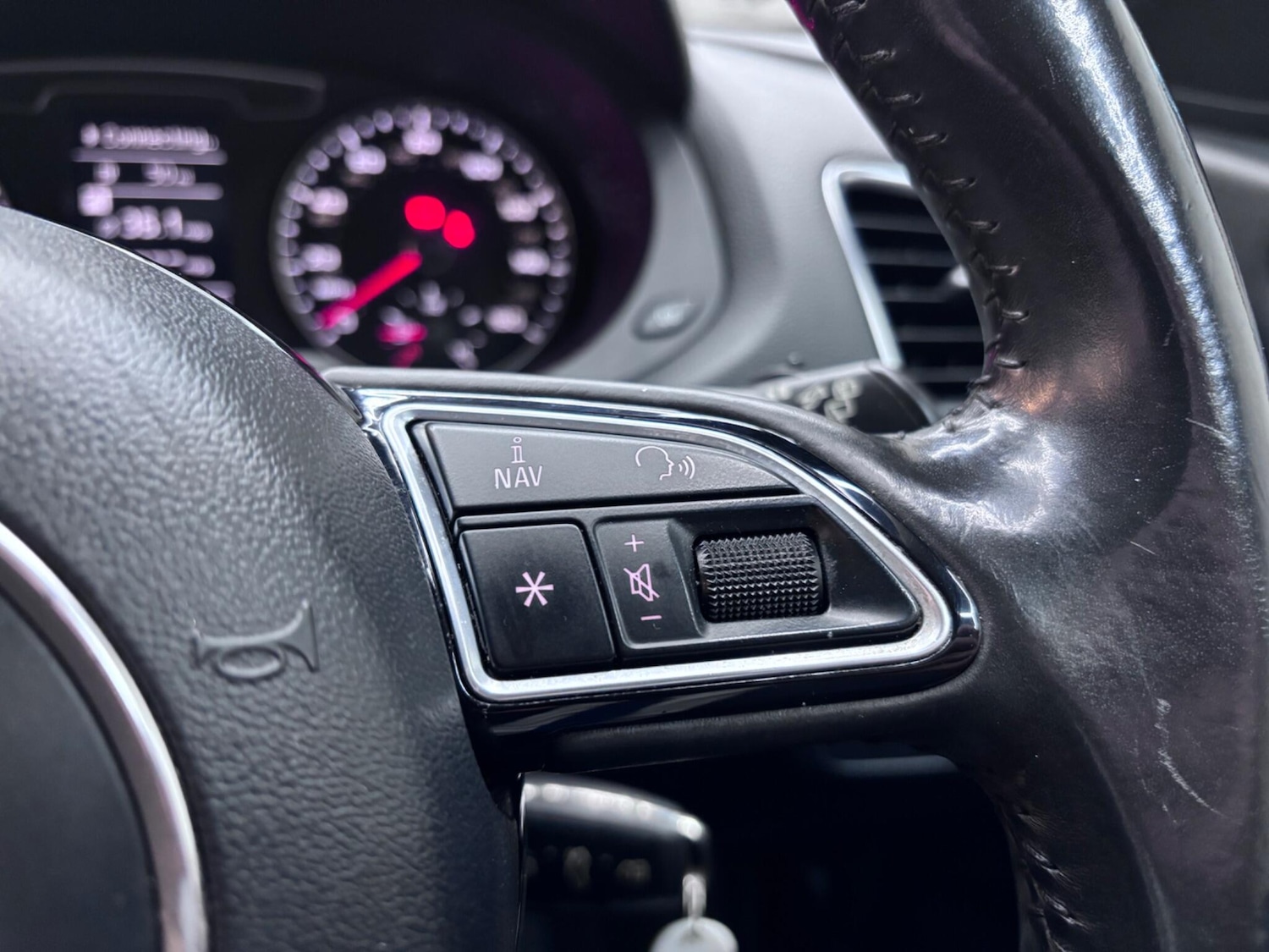 Used Audi Q3 2017 for sale - 76527864: Photo 39