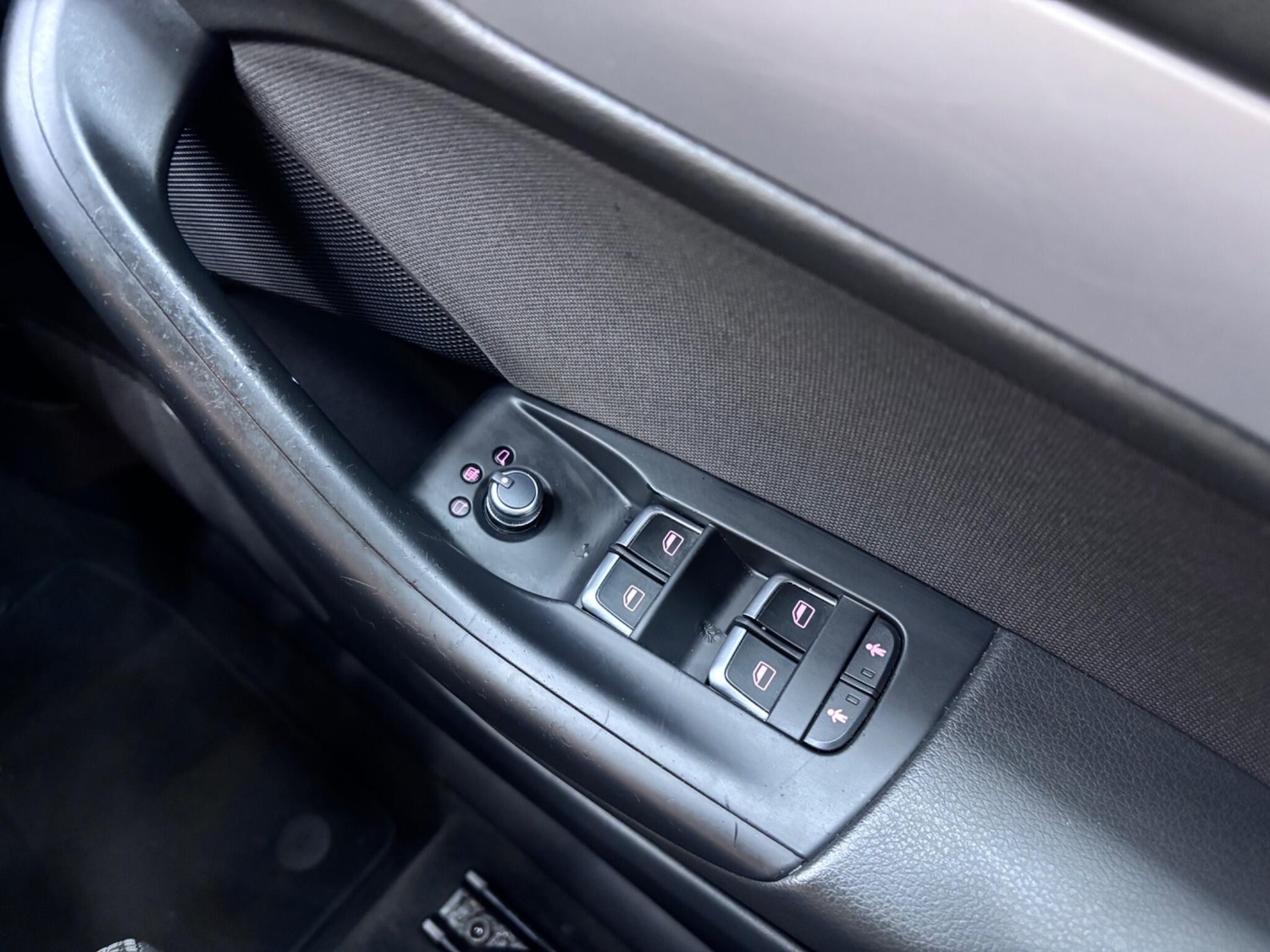 Used Audi Q3 2017 for sale - 76527864: Photo 43