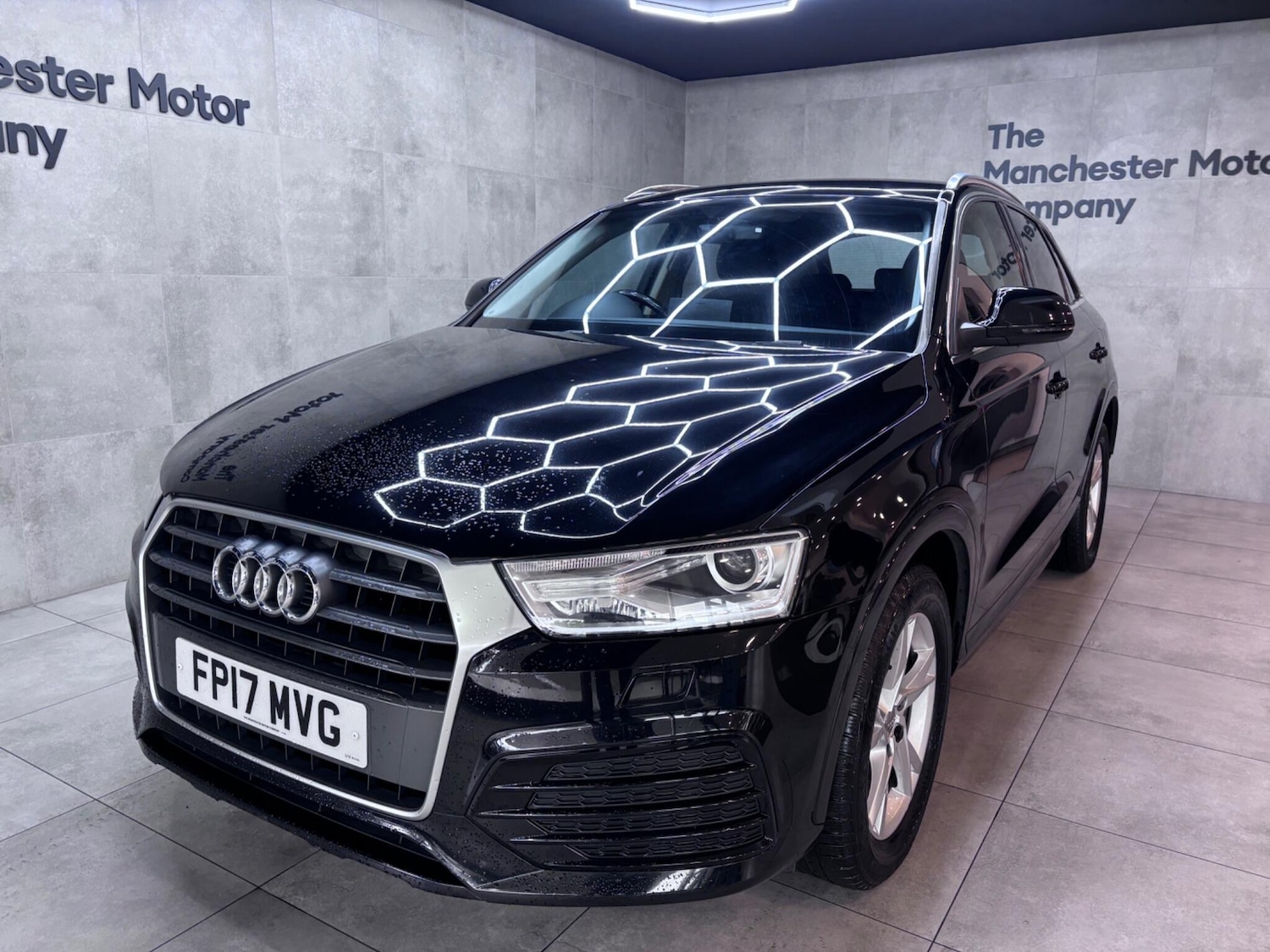 Used Audi Q3 2017 for sale - 76527864: Photo 7