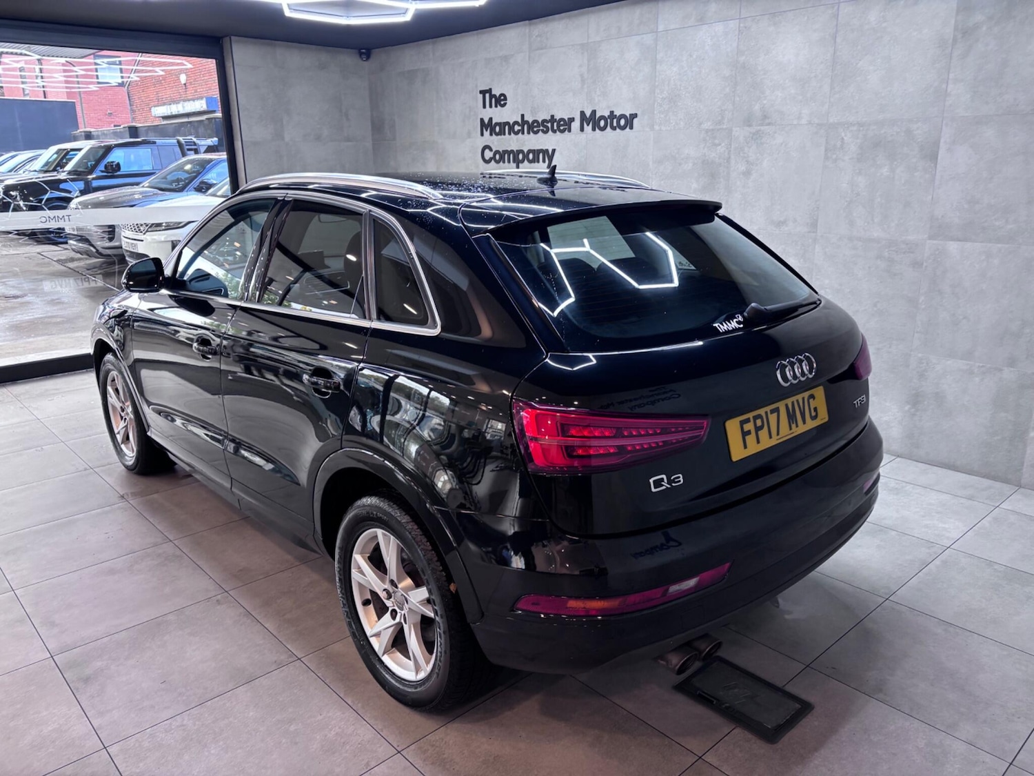 Used Audi Q3 2017 for sale - 76527864: Photo 9