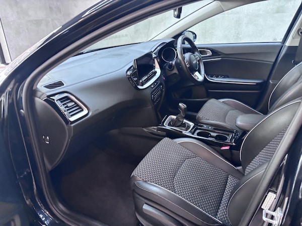 Used Kia XCeed 2022 for sale - 76239581: Photo 32