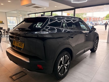 Used Peugeot 2008 2024 for sale - 79441100: Photo