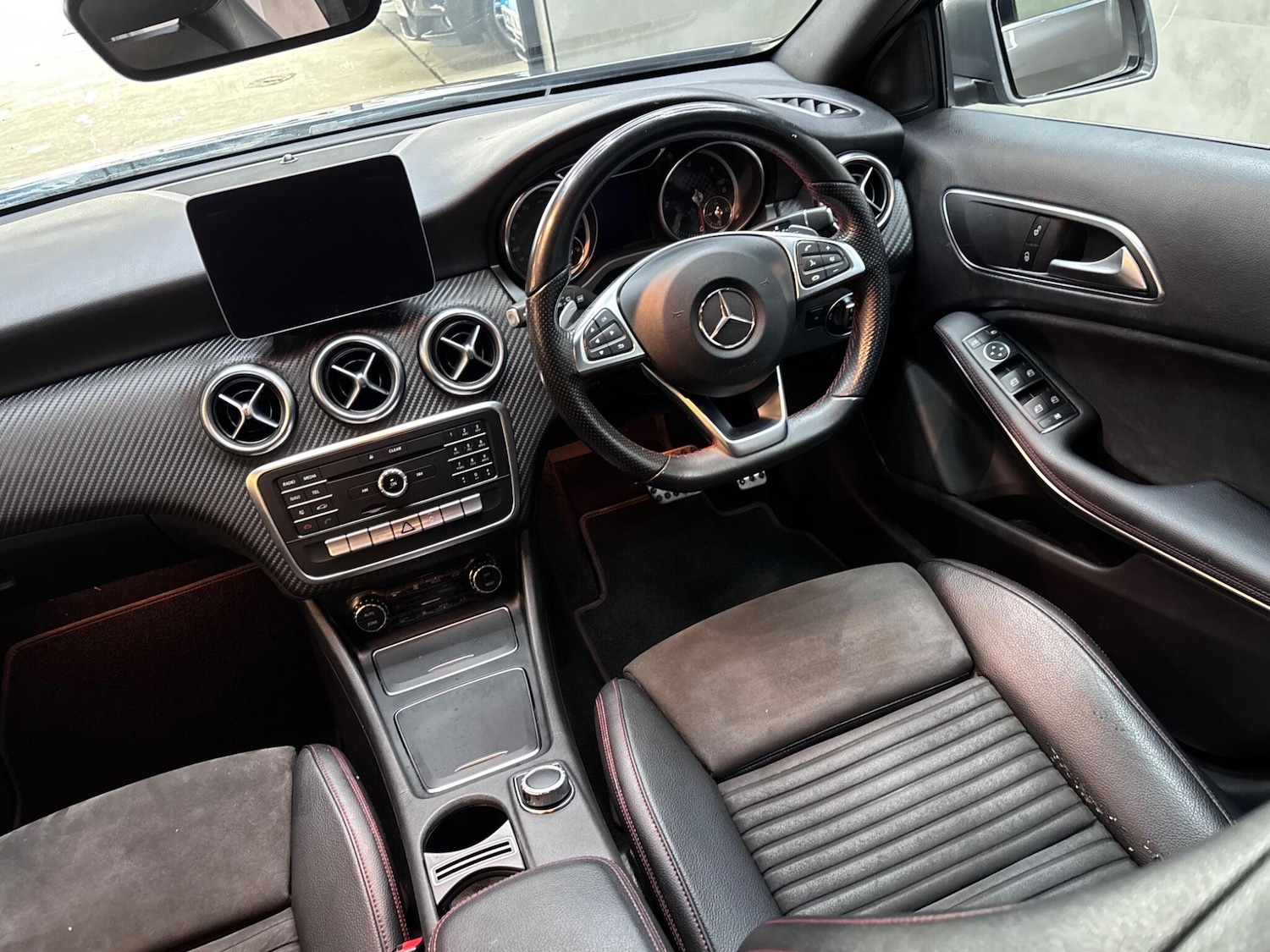 Used Mercedes-Benz A-Class 2018 for sale - 77683505: Photo 11