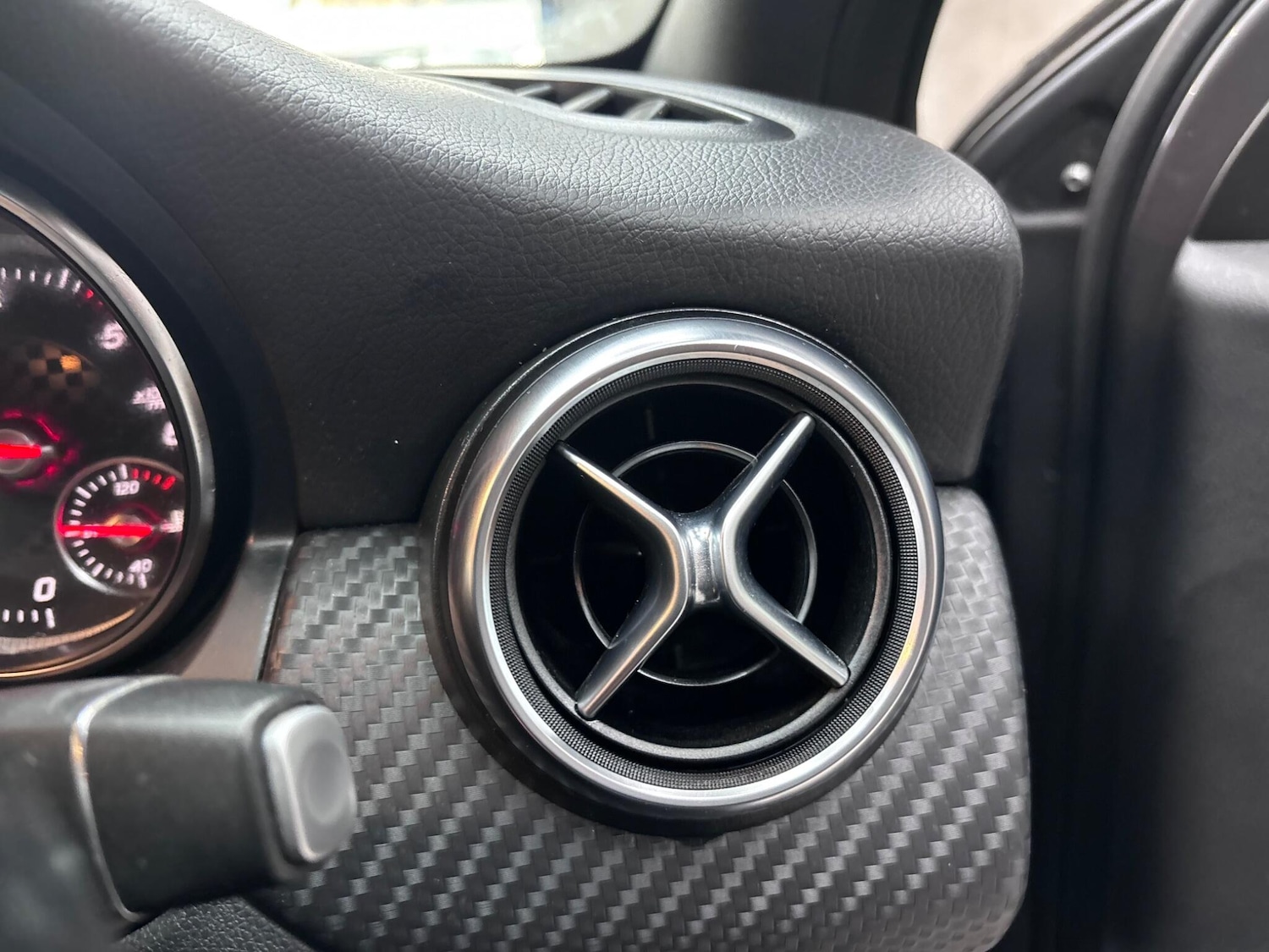 Used Mercedes-Benz A-Class 2018 for sale - 77683505: Photo 31