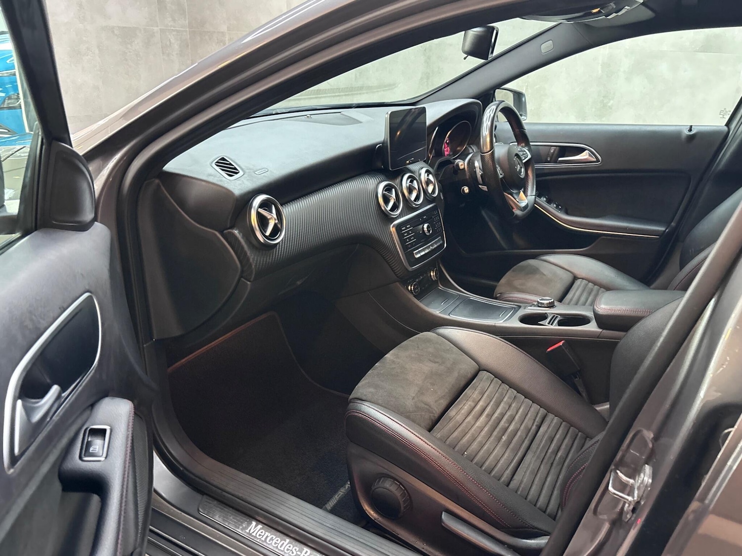 Used Mercedes-Benz A-Class 2018 for sale - 77683505: Photo 51