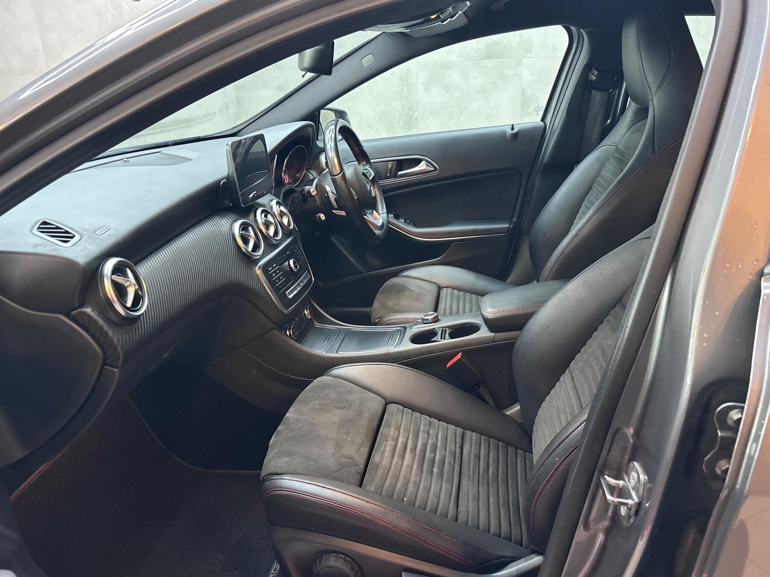 Used Mercedes-Benz A-Class 2018 for sale - 77683505: Photo 52