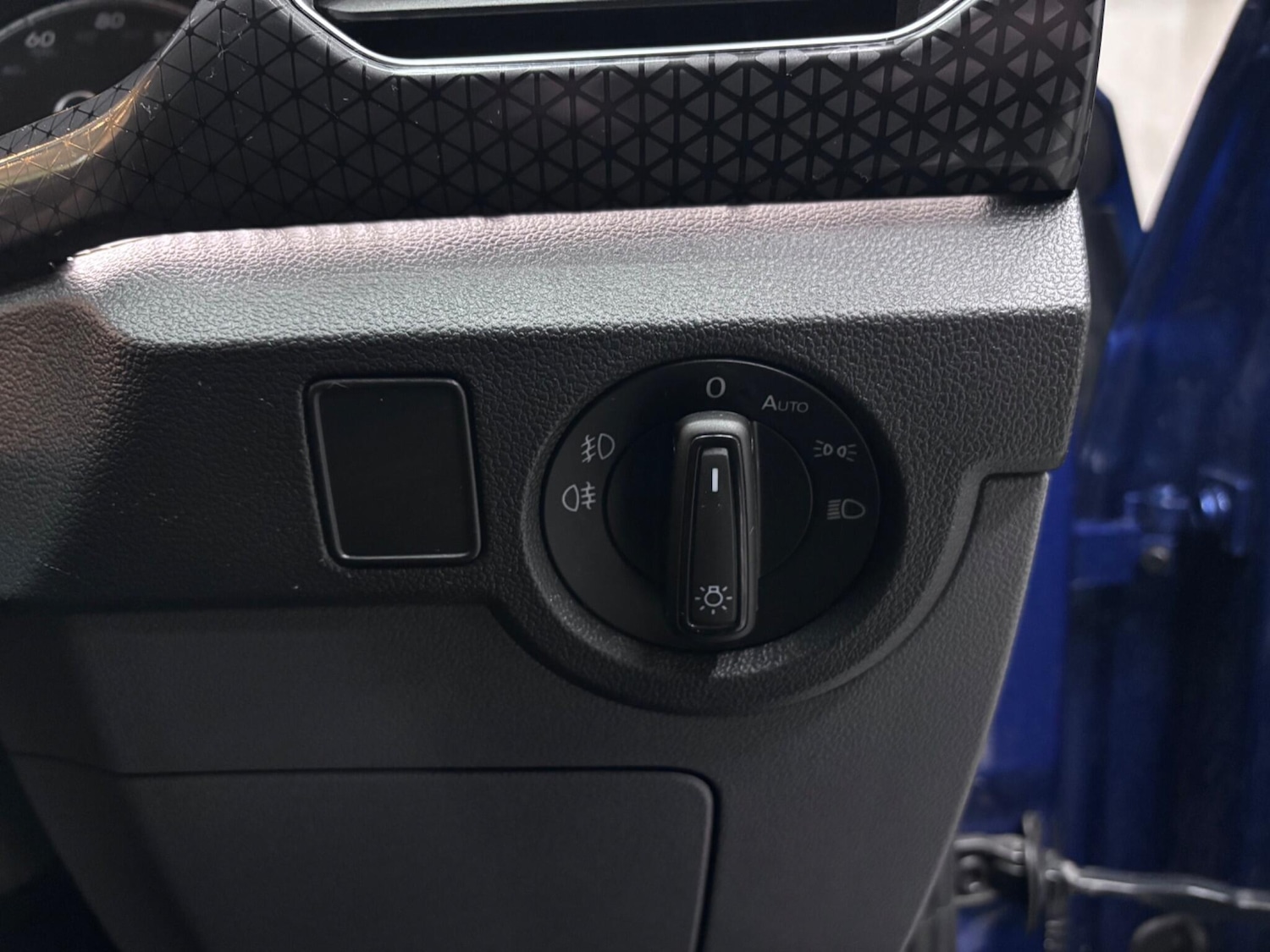 Used Volkswagen T-Cross 2021 for sale - 76457659: Photo 48