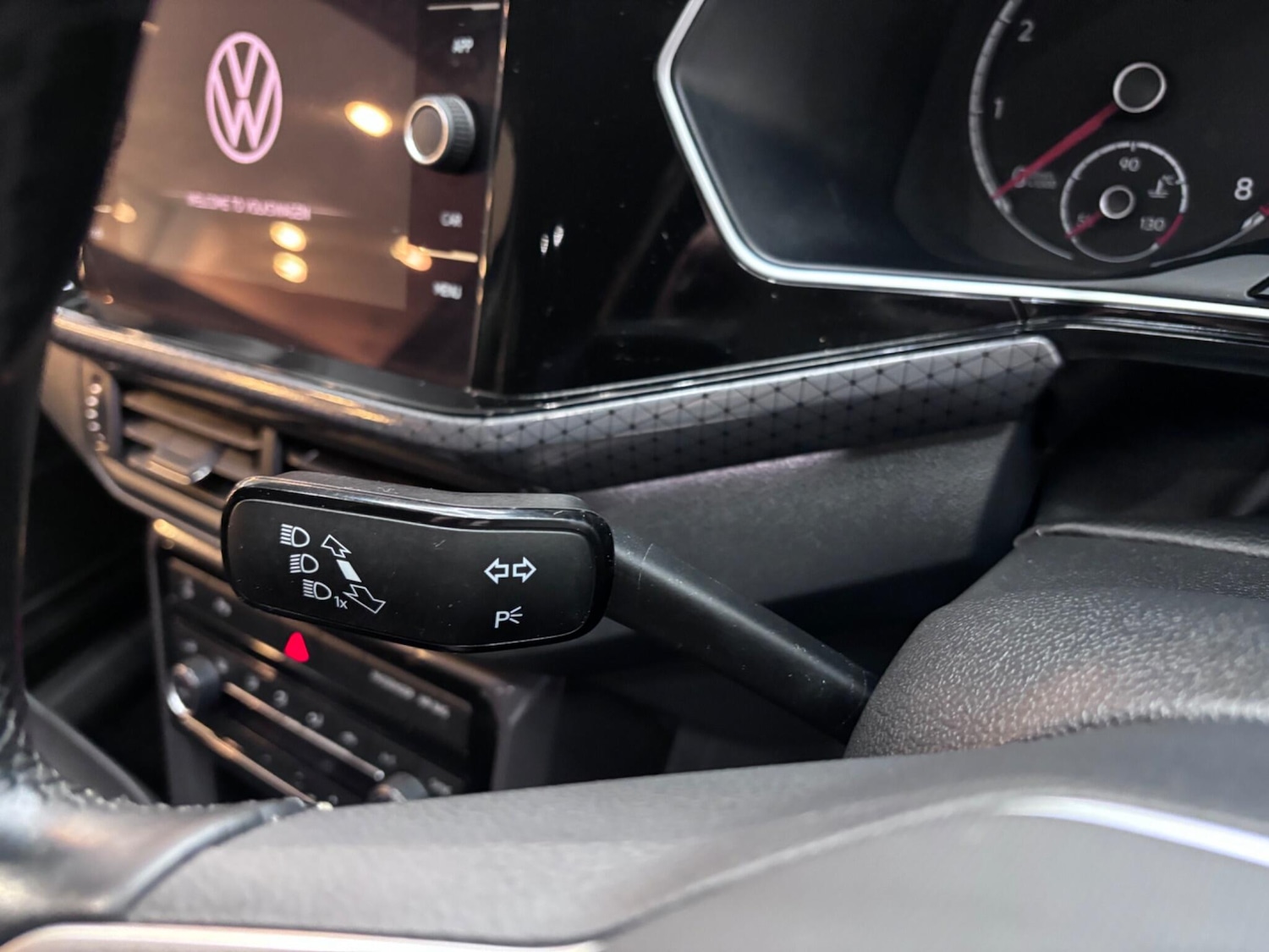 Used Volkswagen T-Cross 2021 for sale - 76457659: Photo 53