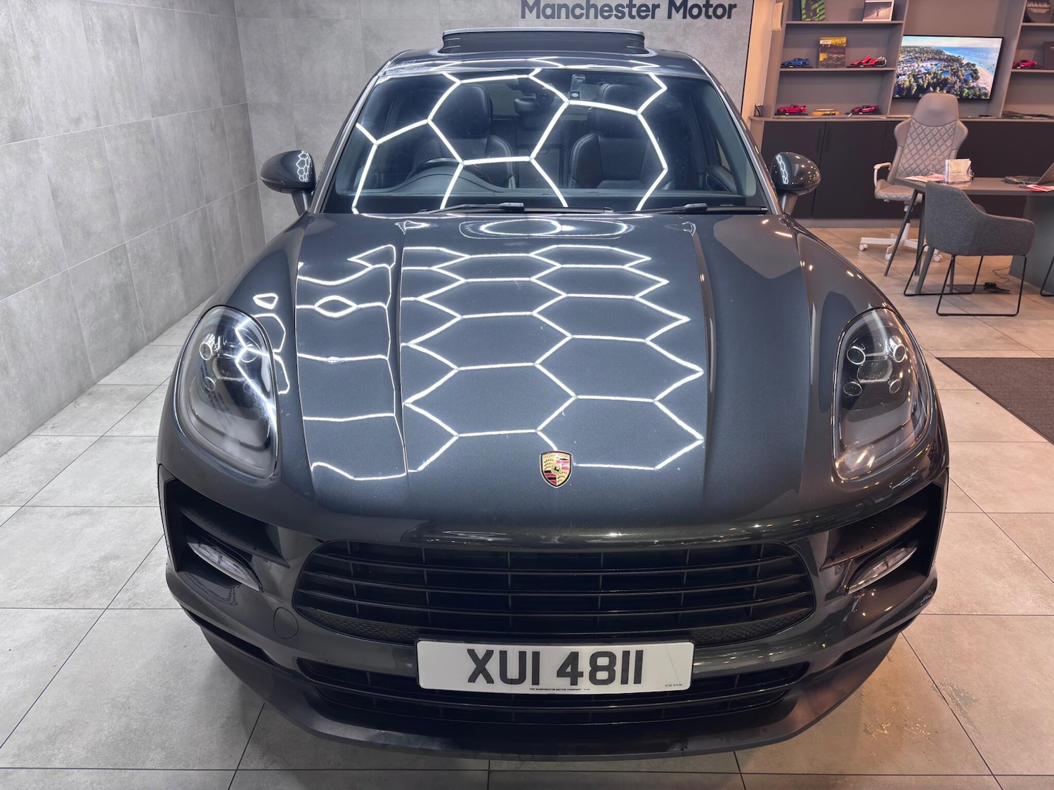 Used Porsche Macan 2019 for sale - 76715442: Photo 4